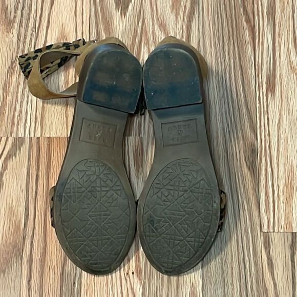 Rock & Candy by Zigi Tassled Casual Sandals, Cheetah, Flowers, 7 - Picture 7 of 7